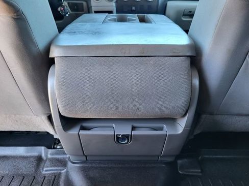 Used 2012 Toyota Tundra 4x4 Double Cab w/ Tow Pkg image 22