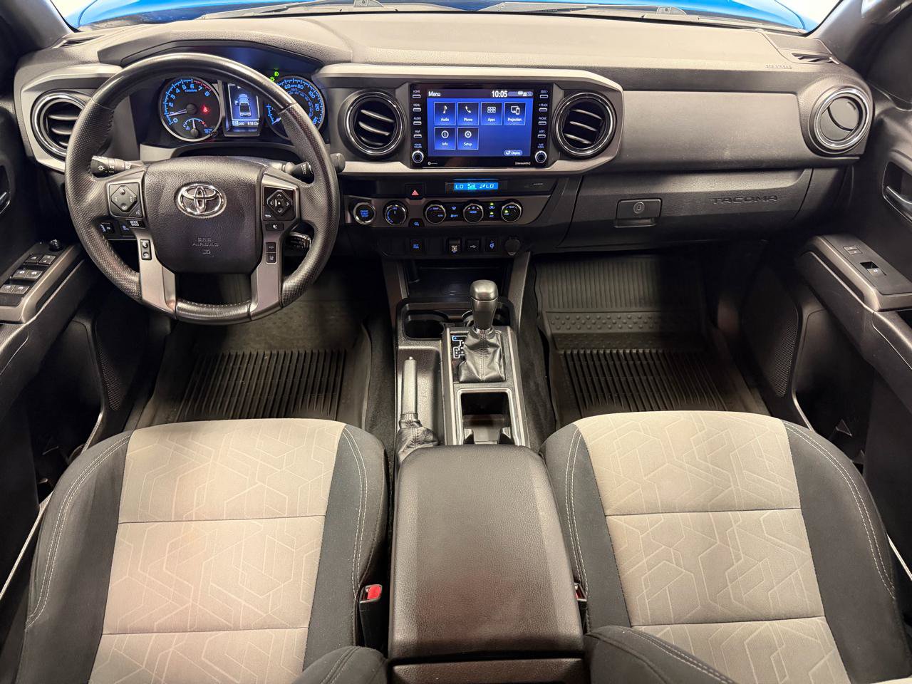 Used 2021 Toyota Tacoma TRD Off-Road AWD/4WD image 27