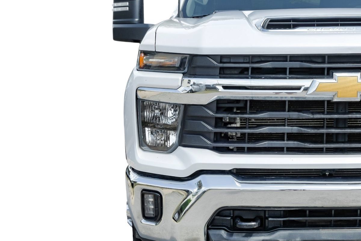 Used 2024 Chevrolet Silverado 3500 LT w/ Convenience Package AWD/4WD image 49