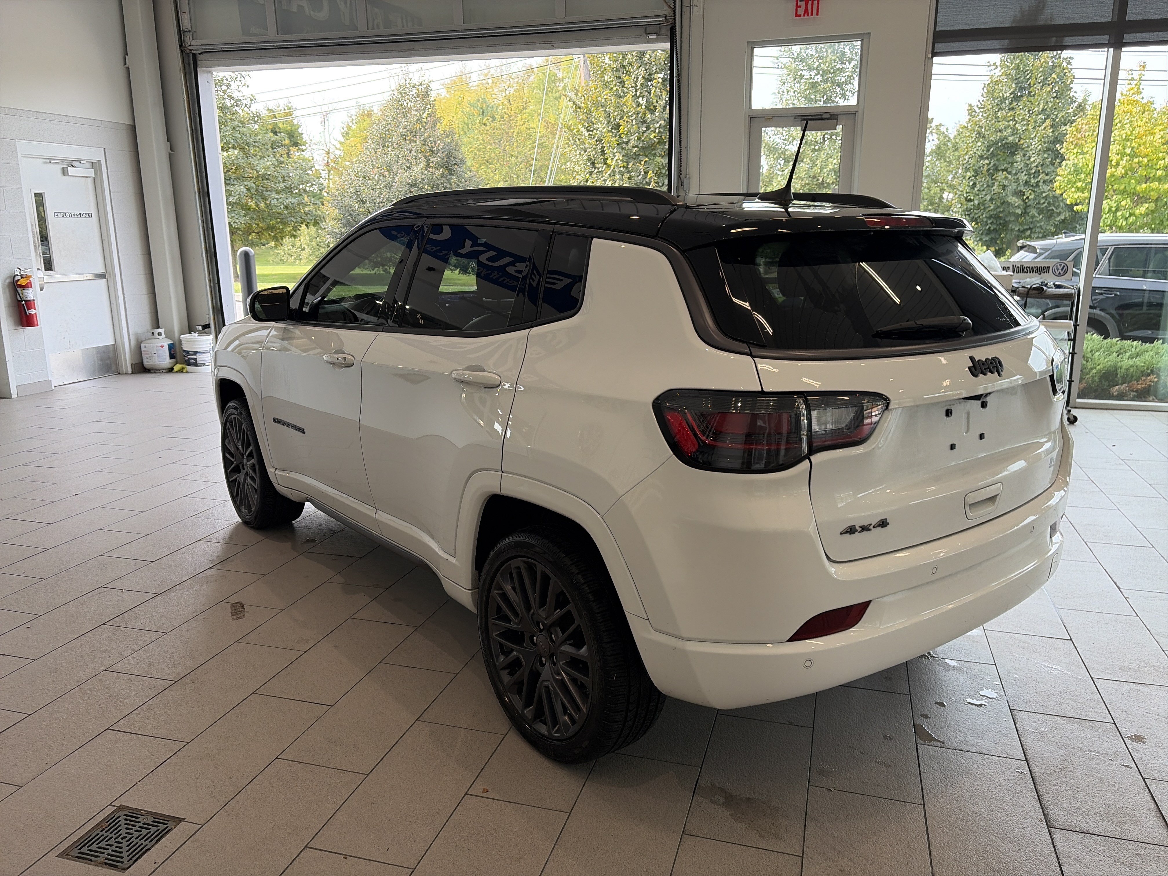 Used 2022 Jeep Compass High Altitude AWD/4WD image 6