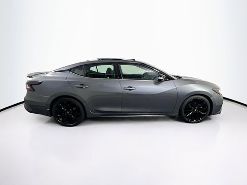 Used 2019 Nissan Maxima SR w/ Premium Package FWD image 4
