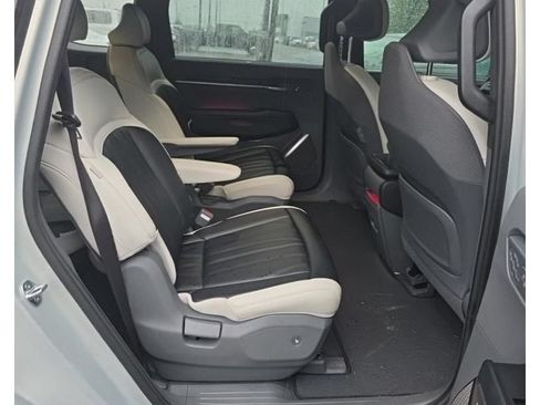 Used 2024 Kia EV9 GT-Line AWD/4WD image 6