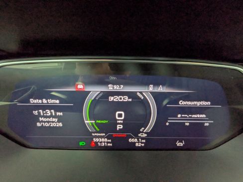 Used 2022 Audi e-tron Premium Plus w/ Premium Plus Package AWD/4WD image 20