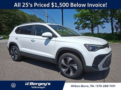 New 2025 Volkswagen Taos SE