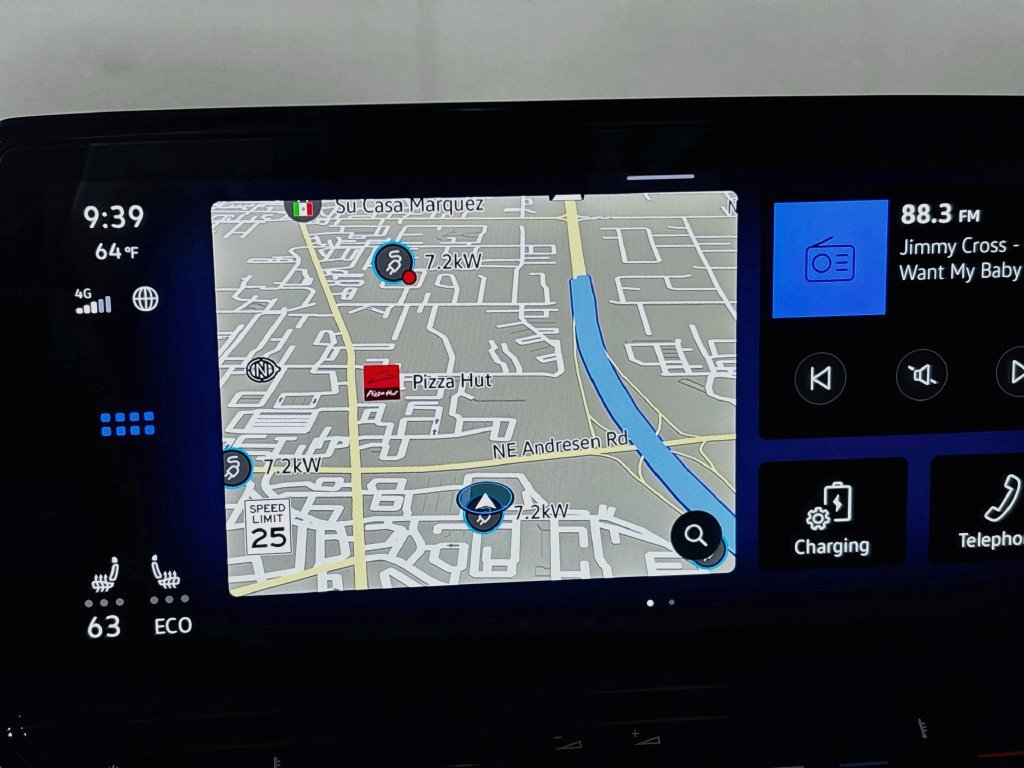 Certified 2023 Volkswagen ID.4 Pro S AWD/4WD image 17