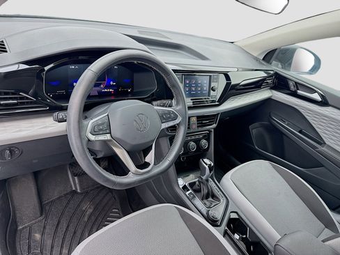Used 2024 Volkswagen Taos S image 7