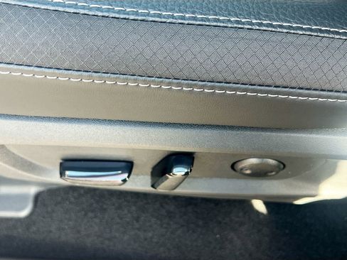 New 2026 Nissan Pathfinder SL image 19