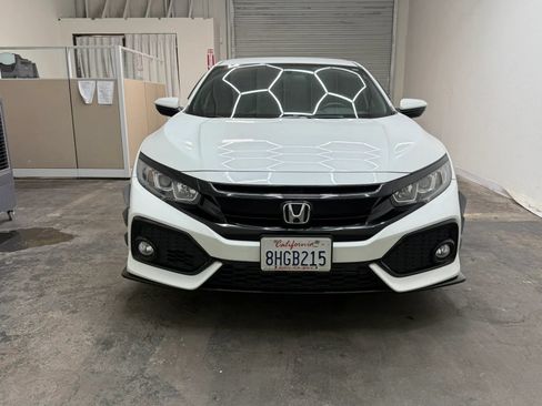 Used 2018 Honda Civic Sport image 3