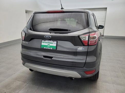 Used 2017 Ford Escape SE AWD/4WD image 7