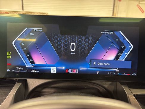 Certified 2025 BMW 530i image 24