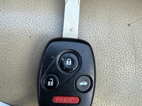 Used 2012 Honda Accord EX-L image 25