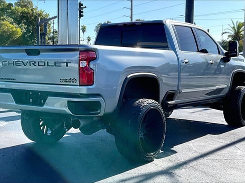 Certified 2024 Chevrolet Silverado 2500 High Country w/ High Country Premium Package image 4