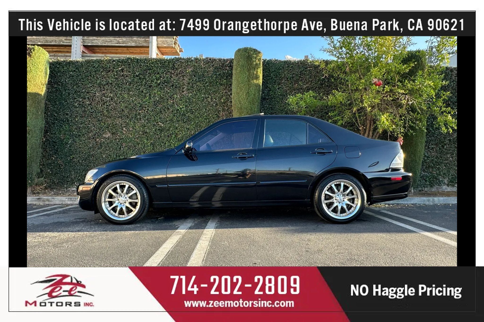 Used 2003 Lexus IS 300 w/ Power & Ecsaine Pkg RWD image 11