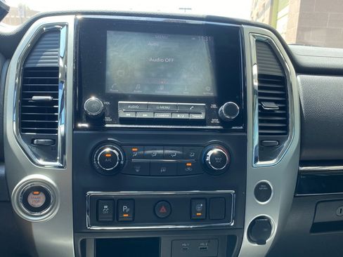 Used 2021 Nissan Titan SV w/ Accessory Utility Package image 31