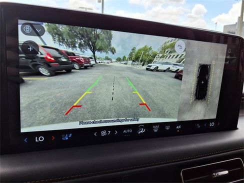 New 2025 Lincoln Aviator Reserve w/ Equipment Group 201A image 15