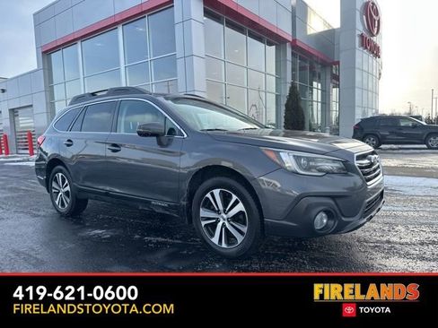 Used 2019 Subaru Outback 2.5i Limited w/ Popular Package #2 image 1