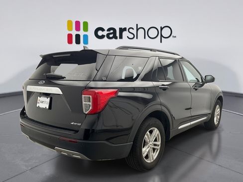 Used 2023 Ford Explorer XLT w/ Equipment Group 202A AWD/4WD image 4