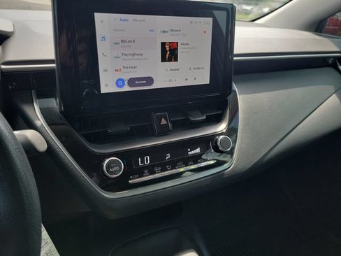 Used 2026 Toyota Corolla LE FWD image 23