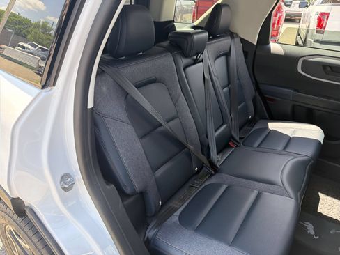 Used 2022 Ford Bronco Sport Outer Banks w/ Tech Package AWD/4WD image 27