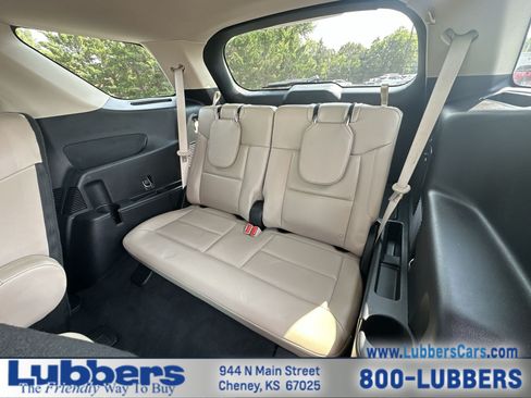 Used 2022 Ford Explorer XLT w/ Equipment Group 202A AWD/4WD image 21