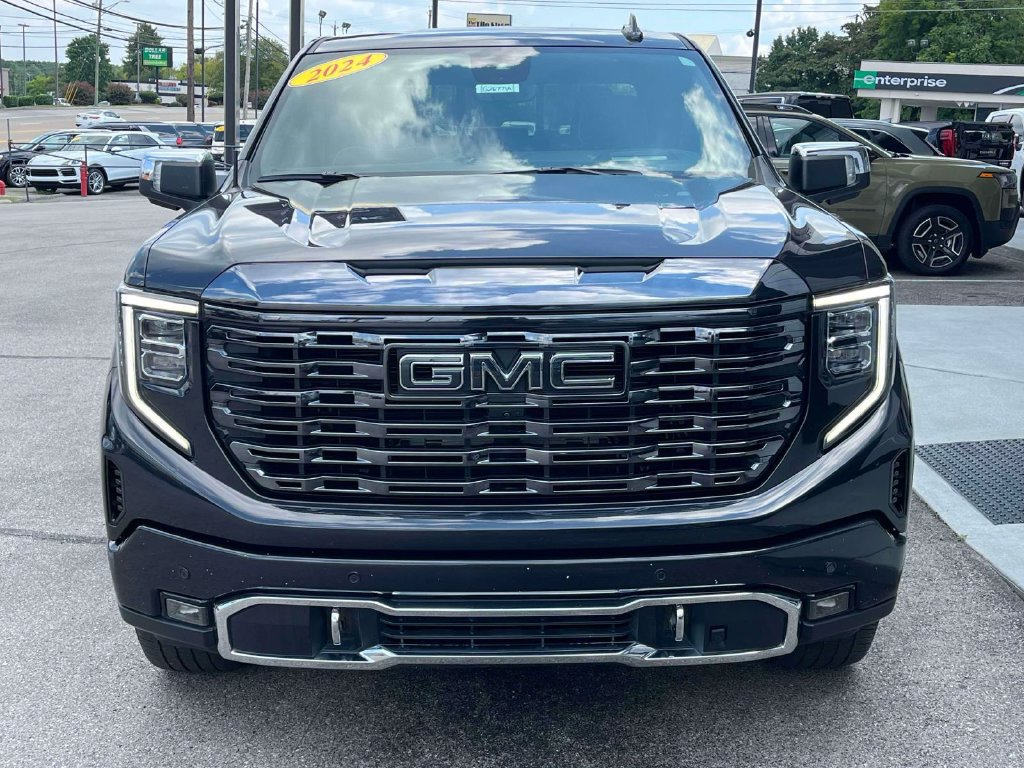 Certified 2024 GMC Sierra 1500 Denali Ultimate AWD/4WD image 8
