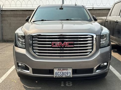 Used 2019 GMC Yukon SLT w/ Premium Edition AWD/4WD image 3
