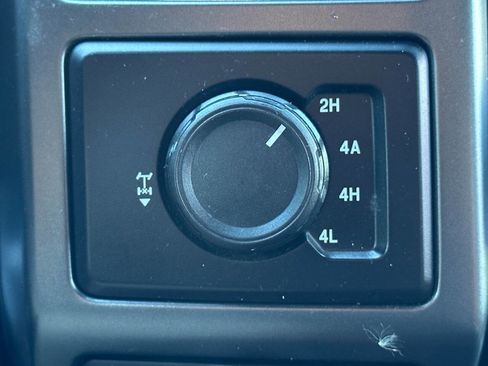 Used 2016 Ford F150 Lariat w/ Equipment Group 502A Luxury image 48