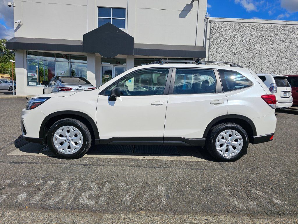 Used 2021 Subaru Forester AWD/4WD image 8