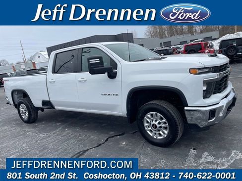 Used 2025 Chevrolet Silverado 2500 LT w/ Convenience Package AWD/4WD image 1