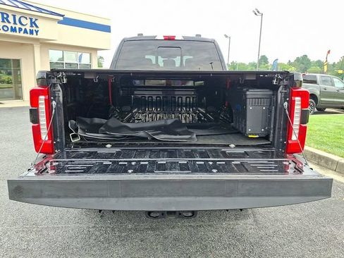 Used 2024 Ford F250 Lariat w/ Sport Appearance Package AWD/4WD image 32