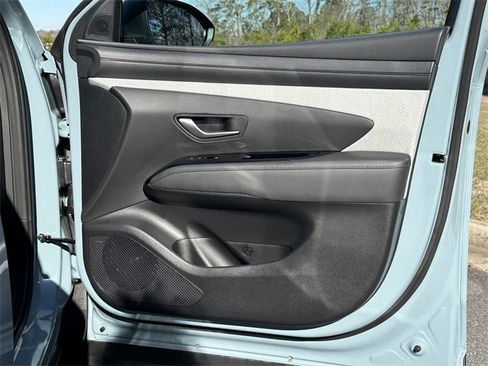 Used 2025 Hyundai Santa Cruz Limited image 15