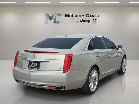 Used 2013 Cadillac XTS Platinum AWD/4WD image 5