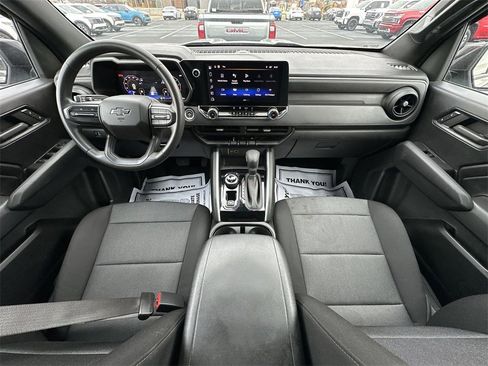 Used 2024 Chevrolet Colorado Trail Boss w/ Advanced Trailering Package image 21