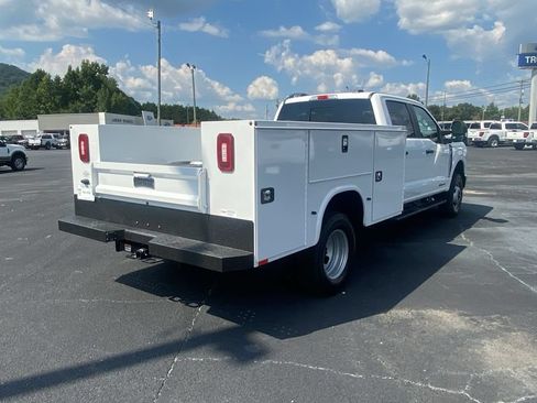 New 2026 Ford F350 XL w/ XL Chrome Package AWD/4WD image 5