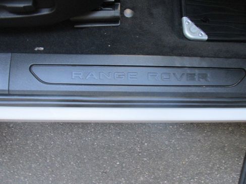 Used 2020 Land Rover Range Rover Evoque S image 68