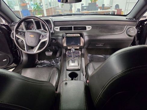 Used 2014 Chevrolet Camaro LT w/ RS Package RWD image 10