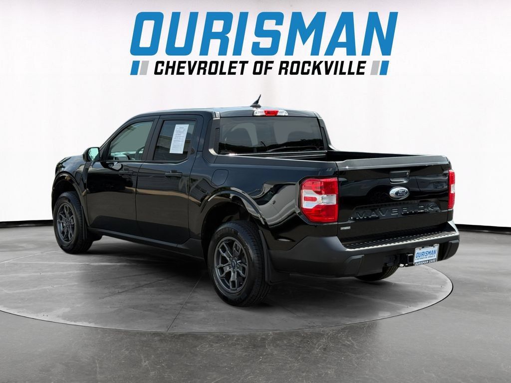 Used 2024 Ford Maverick XL FWD image 4