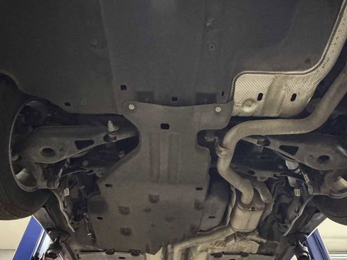 Used 2021 Chrysler Voyager Lxi image 23