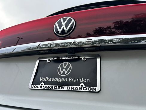 New 2026 Volkswagen Atlas Cross Sport SEL Premium R-Line AWD/4WD image 49