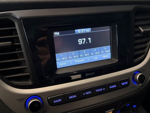 Used 2020 Hyundai Accent SE image 13