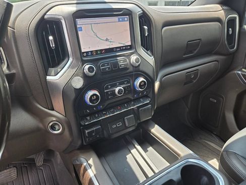 Used 2020 GMC Sierra 2500 Denali w/ Denali Ultimate Package AWD/4WD image 27
