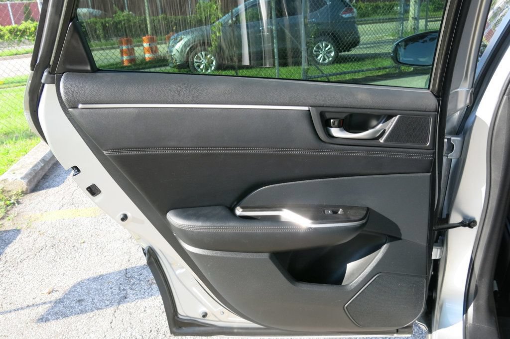 Used 2021 Honda Clarity Plug-In Hybrid image 49