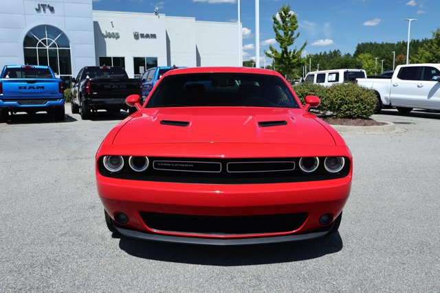 Used 2023 Dodge Challenger SXT w/ Plus Package RWD image 2