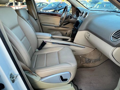 Used 2010 Mercedes-Benz ML 350 4MATIC image 43