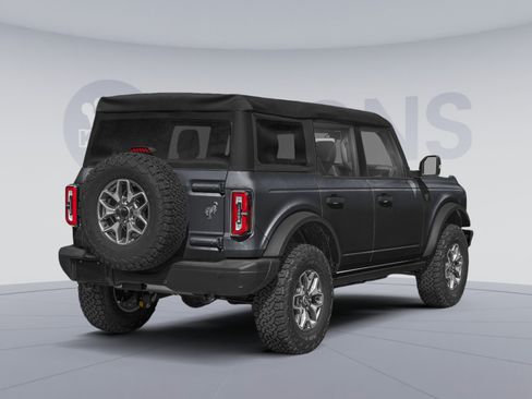 Used 2025 Ford Bronco Badlands AWD/4WD image 2
