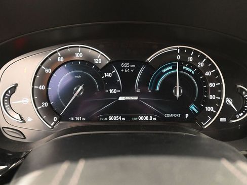 Used 2018 BMW 530e image 34