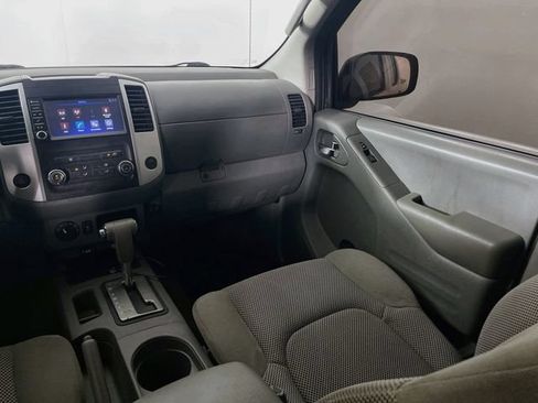 Used 2019 Nissan Frontier SV AWD/4WD image 21