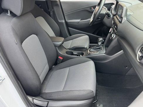 Used 2018 Hyundai Kona SEL FWD image 6