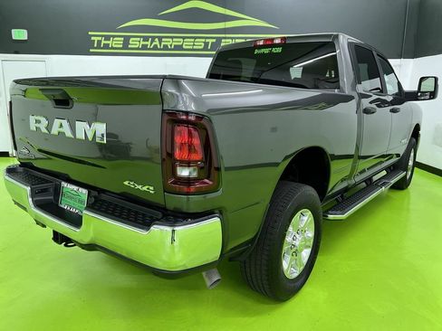 Used 2025 RAM 2500 Big Horn AWD/4WD image 10
