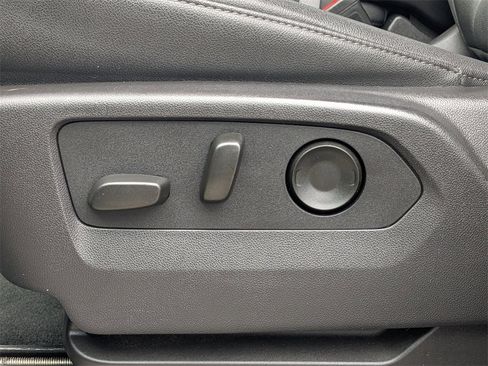 Used 2024 GMC Sierra 1500 SLT image 20